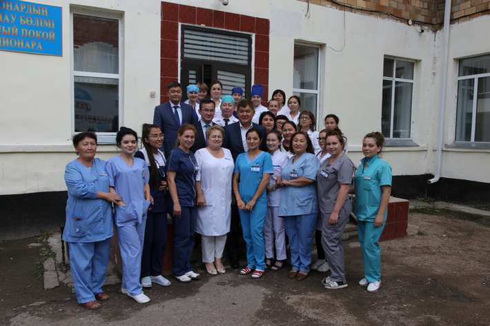 Елжан Биртанов побывал в сельской больнице, где запустят систему ОСМС